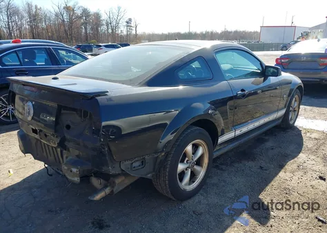 2009 Ford Mustang V6/V6 Premium from USA, damaged, VIN 1ZVHT80N695139082